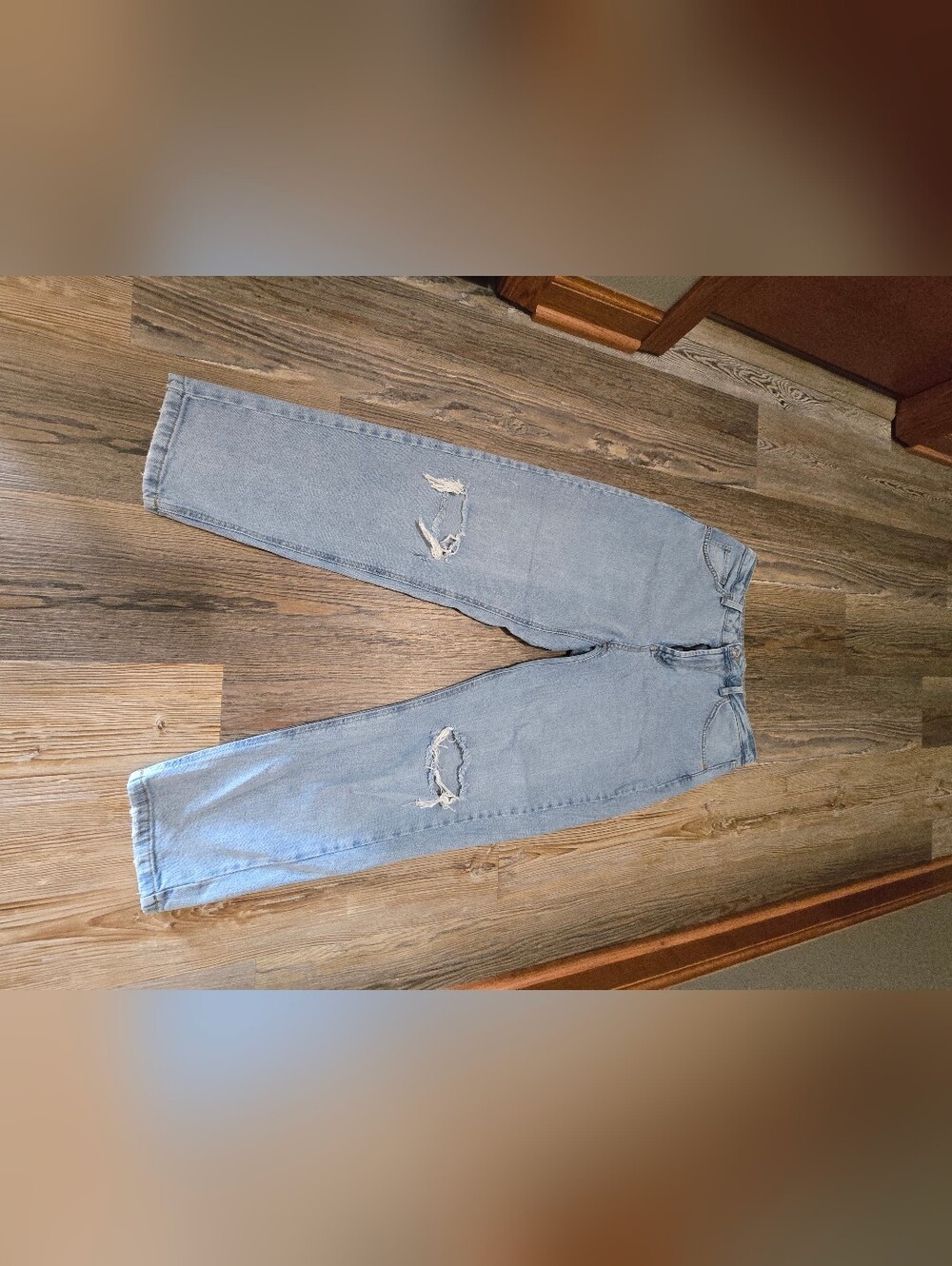 Wild Fable Light Blue High-Rise Distressed Women’s Jeans